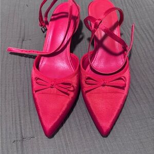 Chic Red Heels with Bow Accent